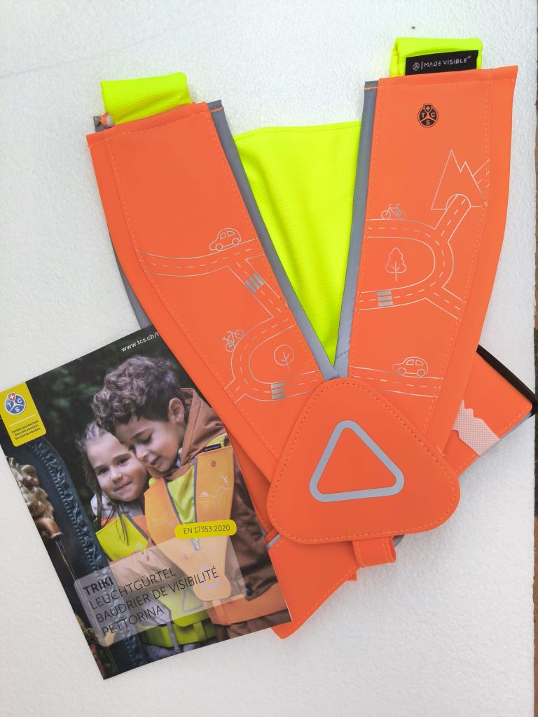 Děti z hradeckých mateřinek dostanou nové reflexní vesty